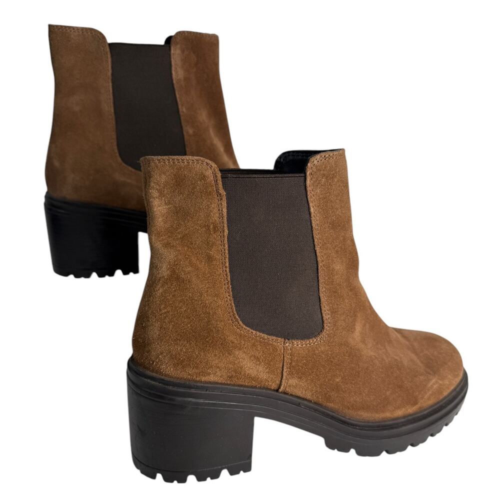 GEOX Leather‎ Boots Size 8 Brown Ankle Chelsea Pull On Lug Sole NWOB